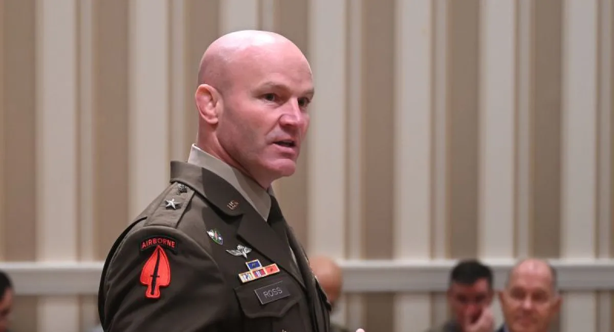 Тайный визит американского генерала в Киев: что известно о непубличной миссии Пентагона - today.ua