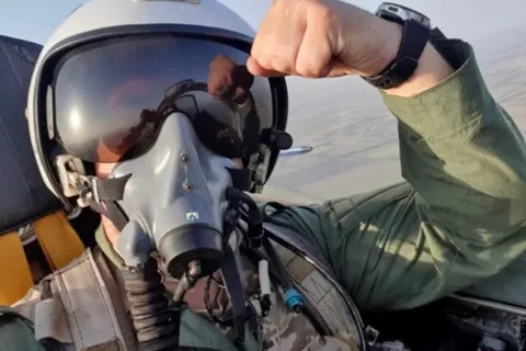 Трагедія у небі над Сходом: загинув Герой України, легендарний полковник Олександр Довгач (фото)