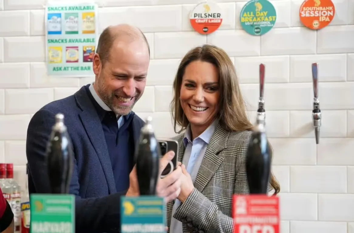 Подавали каву і солодощі на ринку: принц Вільям і Кейт Міддлтон здивували жителів Лондона - today.ua