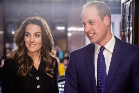 Подавали кофе и сладости на рынке: принц Уильям и Кейт Миддлтон удивили жителей Лондона