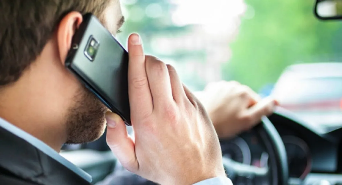 Телефонные разговоры могут повышать риск инфаркта и инсульта — исследование - today.ua