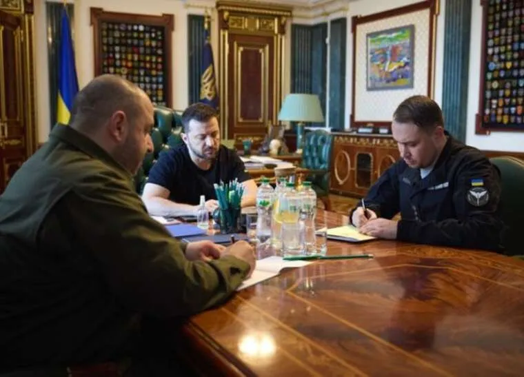Пауза скінчилася: українська делегація терміново летить до США для продовження мирних переговорів, але є нюанс Пауза скінчилася: українська делегація терміново летить до США для продовження мирних переговорів, але є нюанс - today.ua