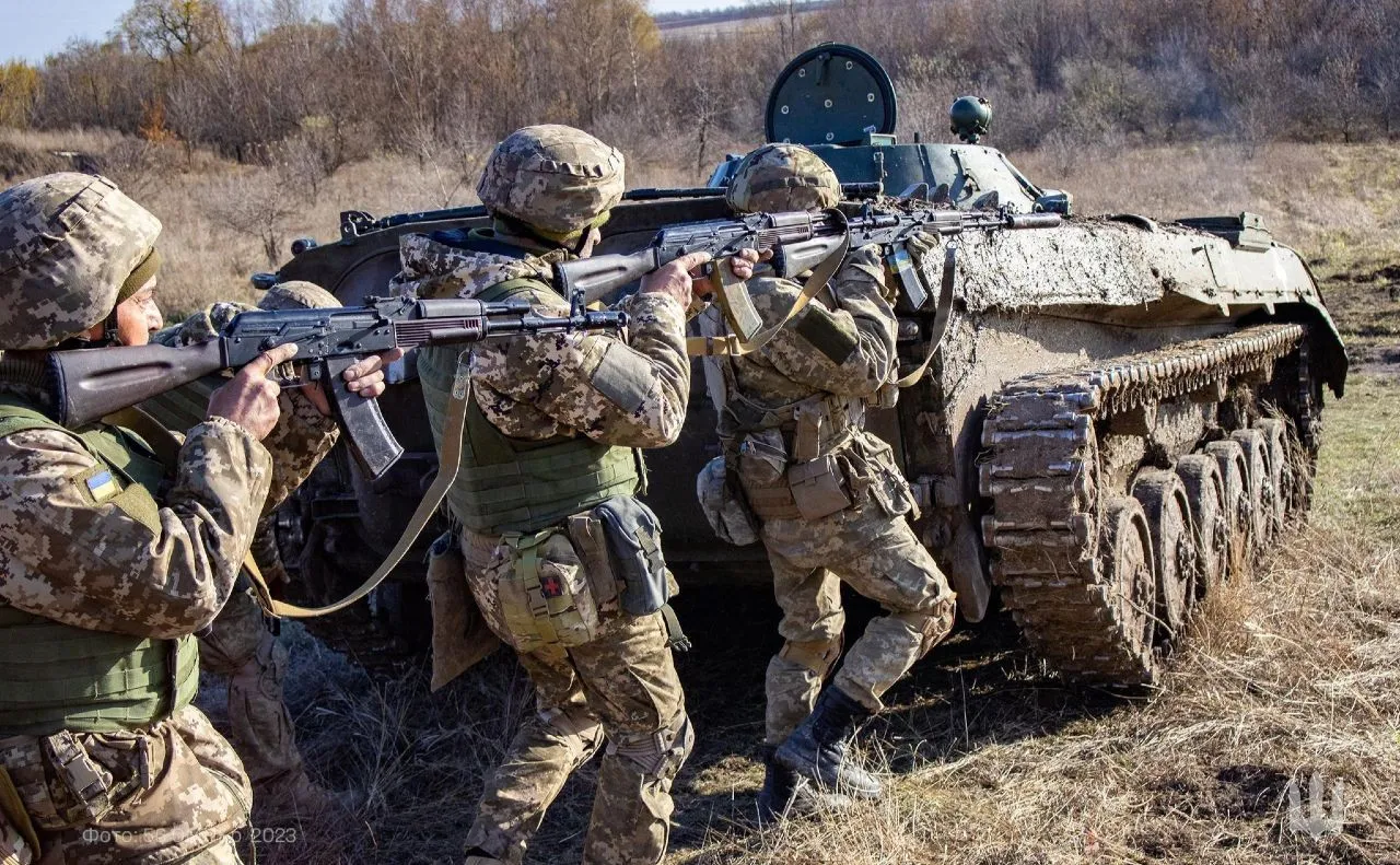 Цьогоріч майже третину піхотинців ЗСУ можуть забрати з лінії бойового зіткнення: Білецький пояснив причину Цьогоріч майже третину піхотинців ЗСУ можуть забрати з лінії бойового зіткнення: Білецький пояснив причину - today.ua