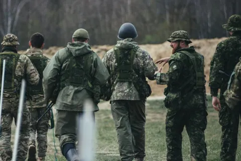 Цьогоріч майже третину піхотинців ЗСУ можуть забрати з лінії бойового зіткнення: Білецький пояснив причину