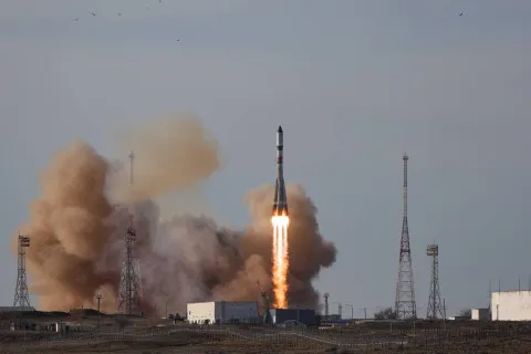 Космічний провал РФ: автоматика не впоралась зі стикуванням з МКС
