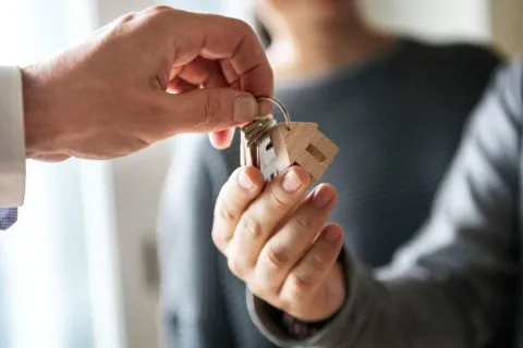 В Украине стоимость аренды однокомнатной квартиры превысила среднюю зарплату