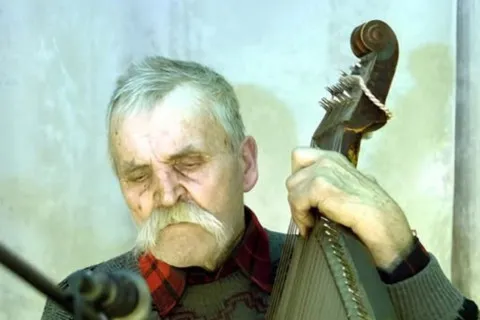 Умер старейший кобзарь Украины: ему было 89 лет