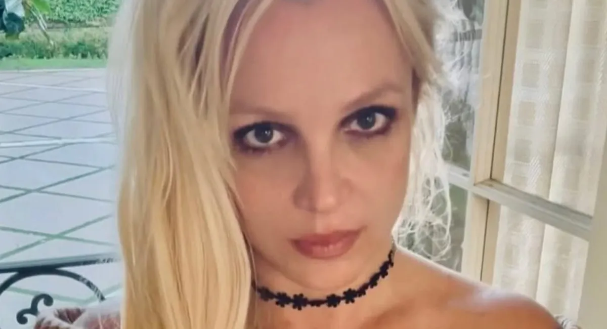 Бритни Спирс впервые после скандала вышла на связь: показала видео с сыном и поблагодарила за поддержку - today.ua