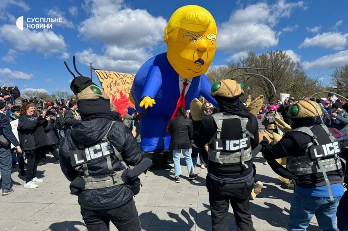 Мільйони американців з усіх 50 штатів протестують проти Трампа: що відомо про акцію No Kings Мільйони американців з усіх 50 штатів протестують проти Трампа: що відомо про акцію No Kings - today.ua