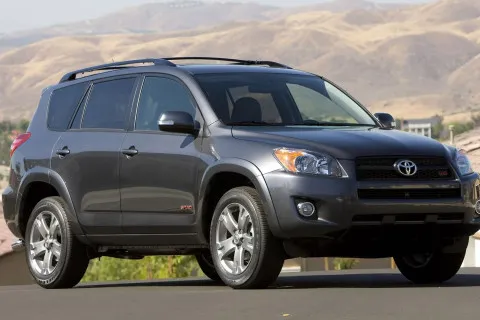 ТОП-5 компактних кросоверів, які найменше знецінюються