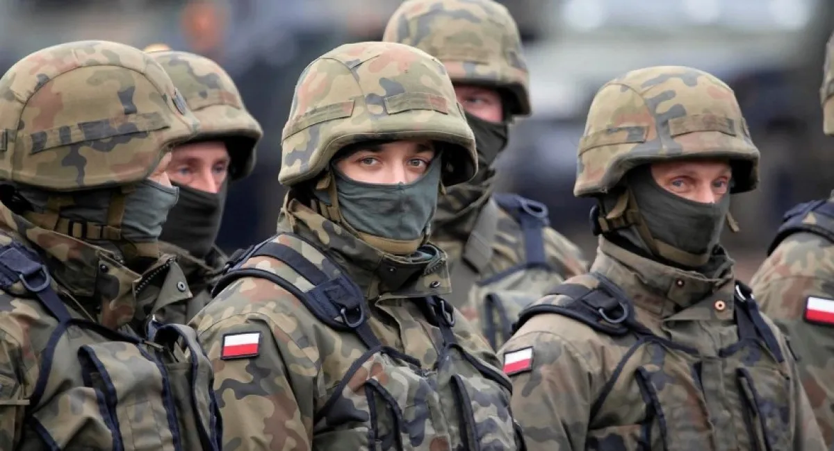 Польща спростувала фейк про відправку своїх миротворців до України - today.ua