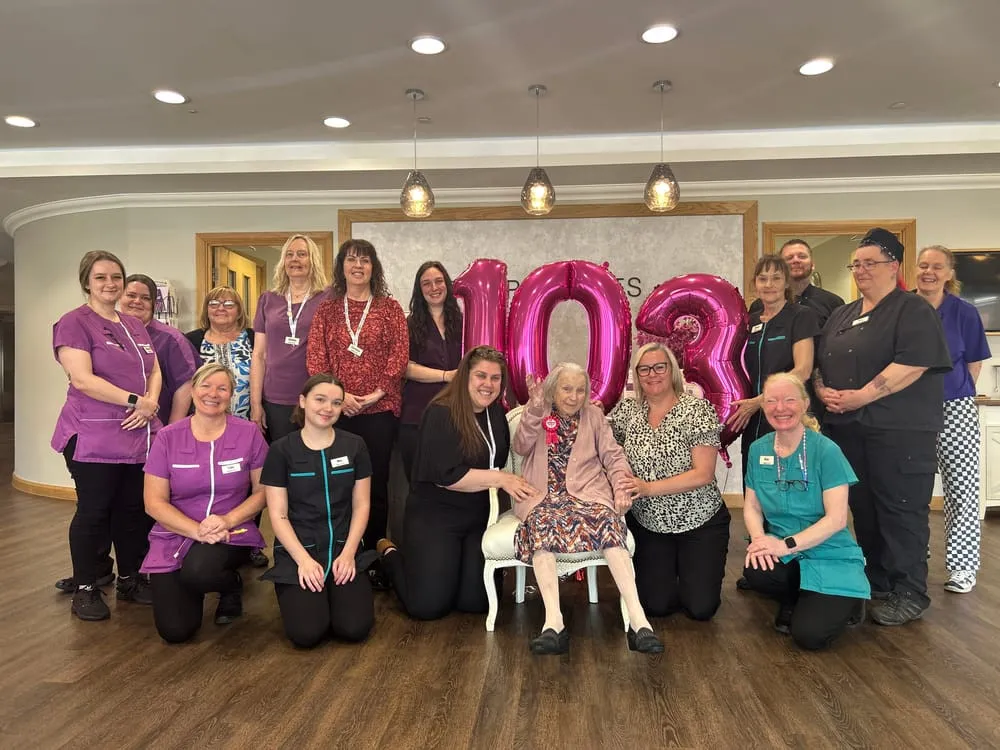 Секрет довголіття: 103-річна британка назвала продукти, які допомогли їй зберегти здоров'я Секрет довголіття: 103-річна британка назвала продукти, які допомогли їй зберегти здоров'я - today.ua