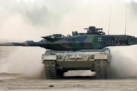 Rheinmetall будет в Украине ремонтировать танки Leopard и САУ PzH 2000
