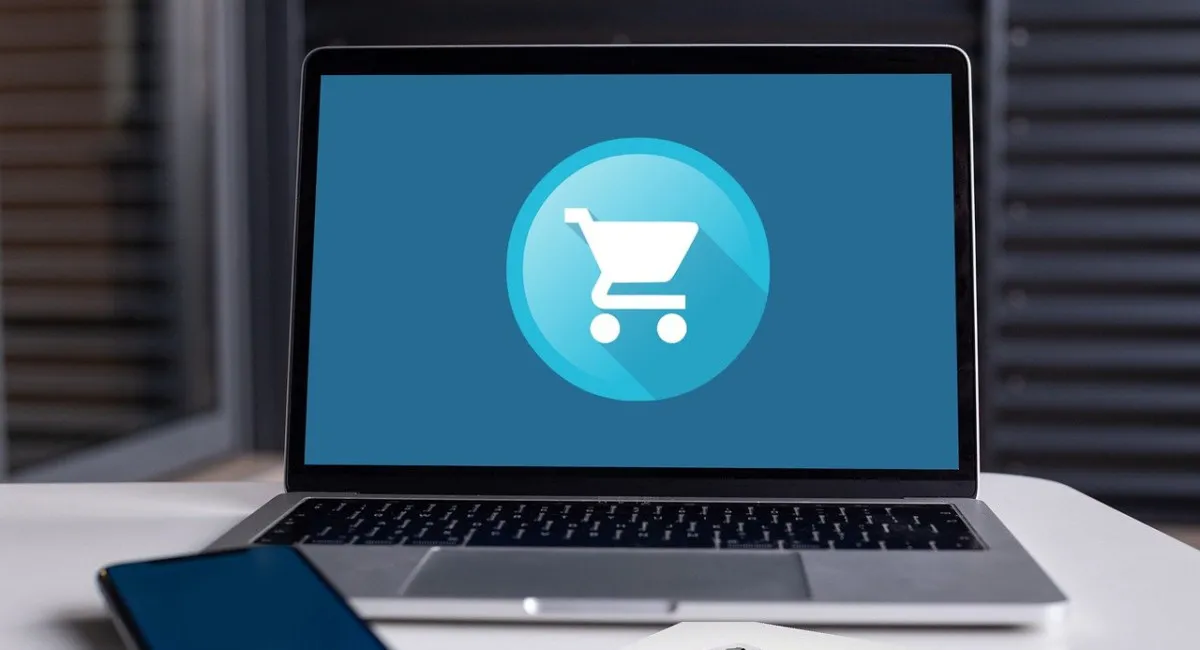 Податкова лише за місяць виявила 11 тисяч українців, що активно торгують в інтернеті: як вчинять з цими продавцями - today.ua