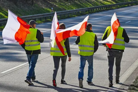 Польские фермеры снова заблокируют украинскую границу: названа причина 