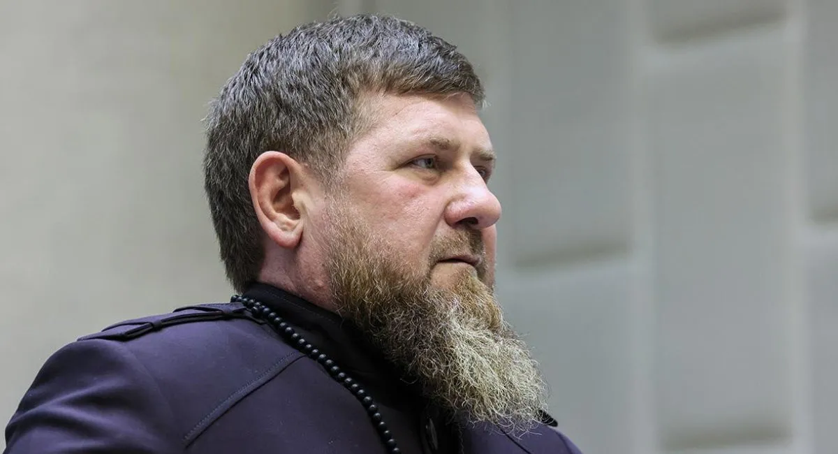 Кадыров уходит в отставку: портреты нового главы Чечни уже начали развешивать в кабинетах - today.ua
