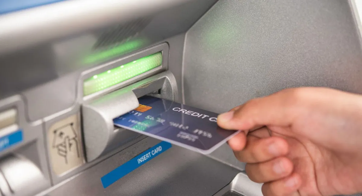 Один з українських банків викупить компанія з ЄС: чи є загроза для вкладників - today.ua