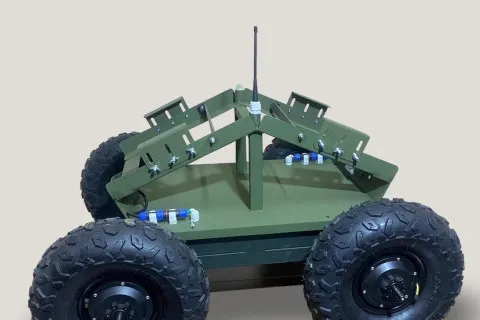 У ЗСУ на фронті з'явився новий наземний робот "Спайдер"