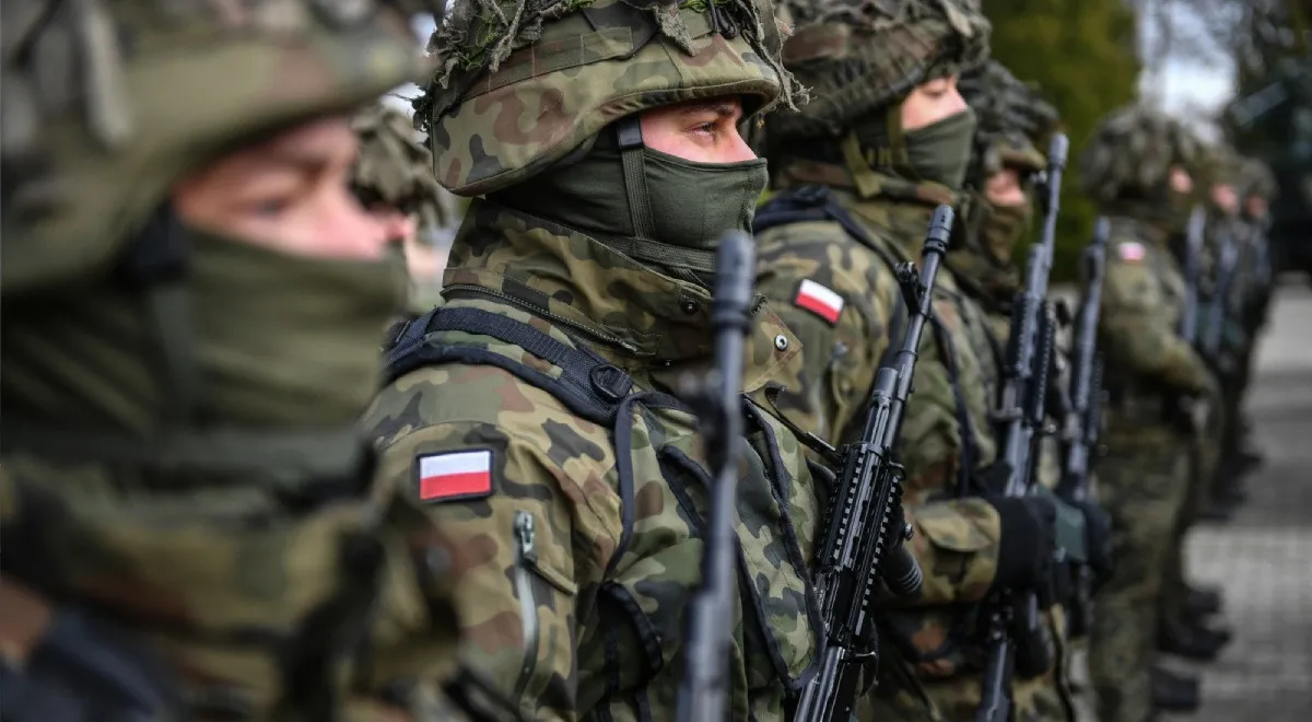 Польща не відправлятиме миротворців до України, - глава польського Міноборони - today.ua