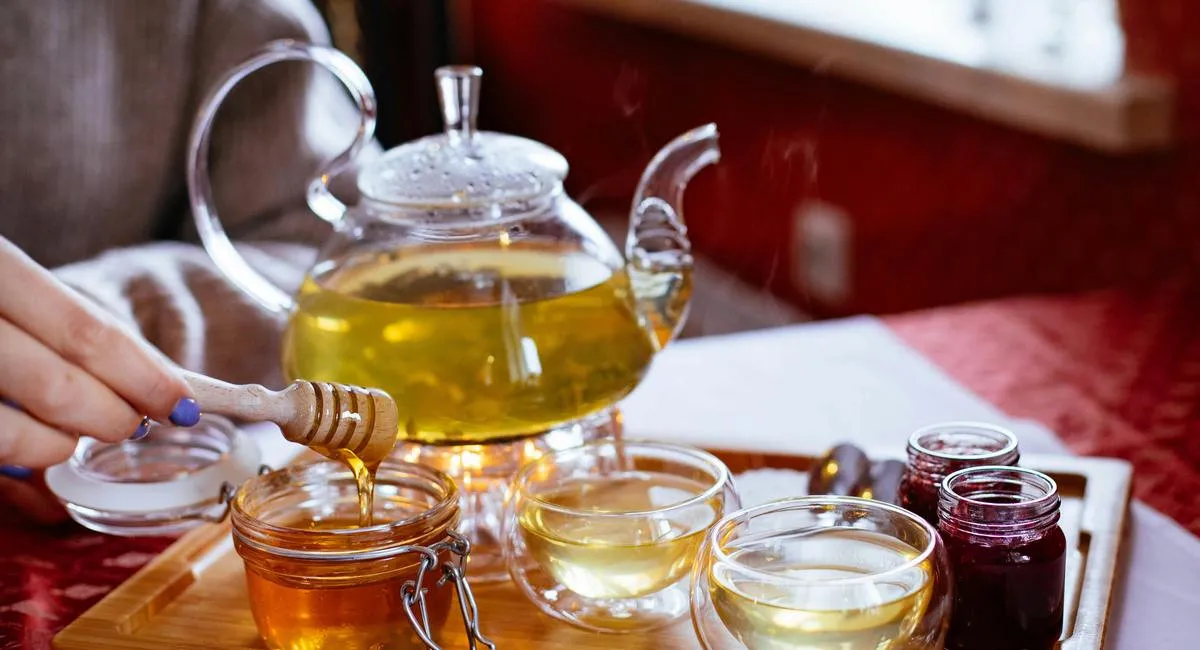 Зелений чи чорний: який чай приносить більше користі для організму - today.ua