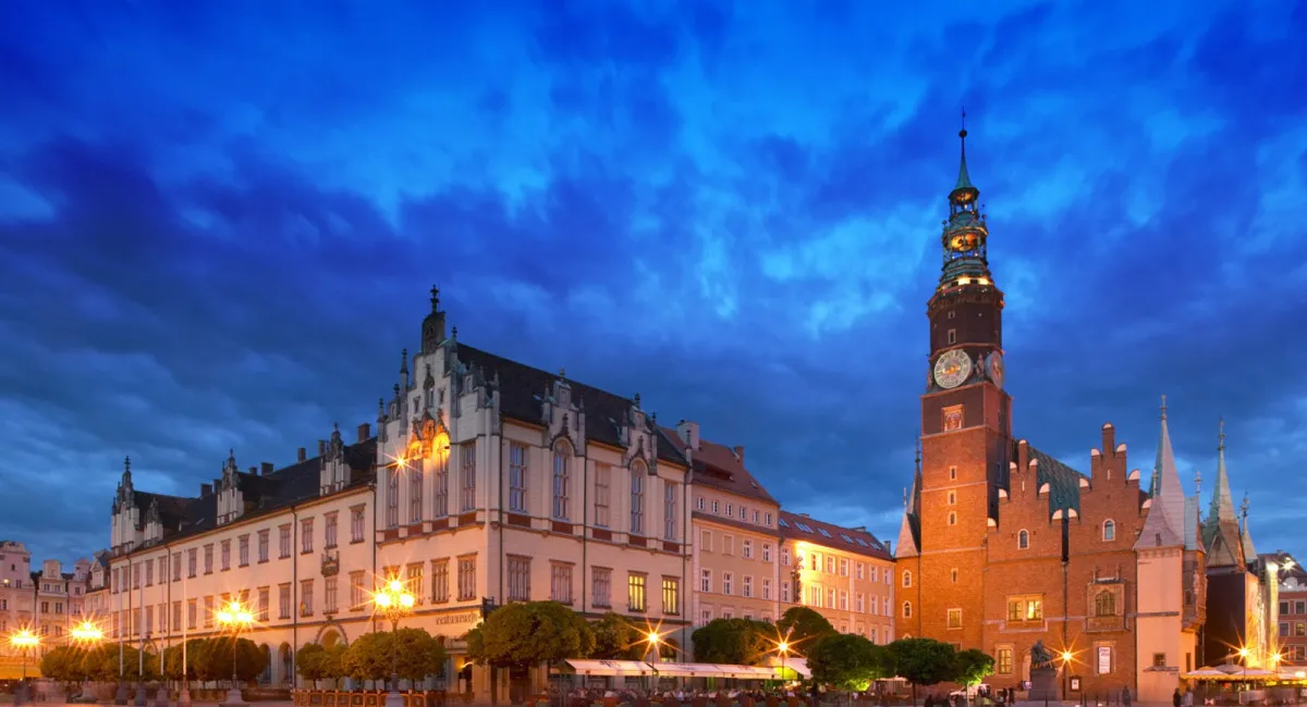 Українці під час війни активно скуповують квартири у Польщі — за готівку і в кредит - today.ua