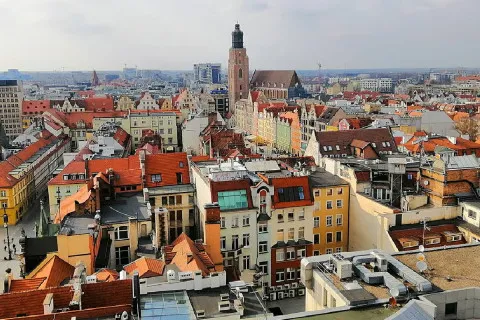 Житло у Польщі: чи можуть його придбати українці без карти побиту