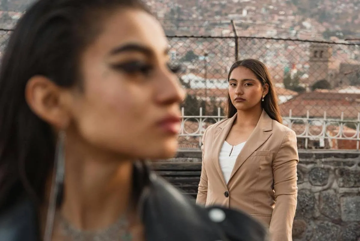 Для них трава у сусіда завжди зеленіша: названо найбільш заздрісні знаки Зодіаку - today.ua