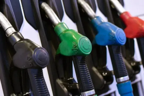 Українські АЗС можуть знову почати продавати низькоякісний бензин