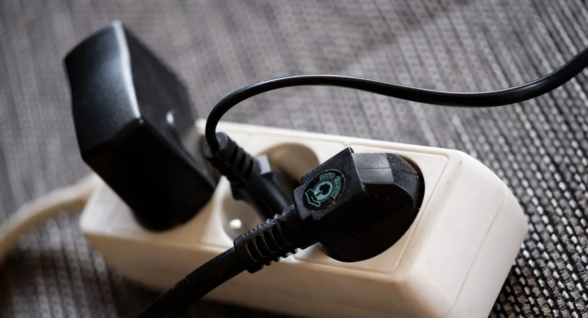 Україна переходить на нову напругу в електромережі: як зміниться плата за електроенергію - today.ua