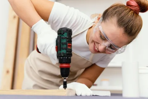 Украинцам запретили делать ремонт в своих квартирах в выходные дни: нарушителей могут оштрафовать