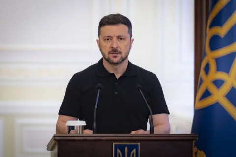 Зеленский объяснил, кто вызывает большее раздражение у администрации США – он или Путин