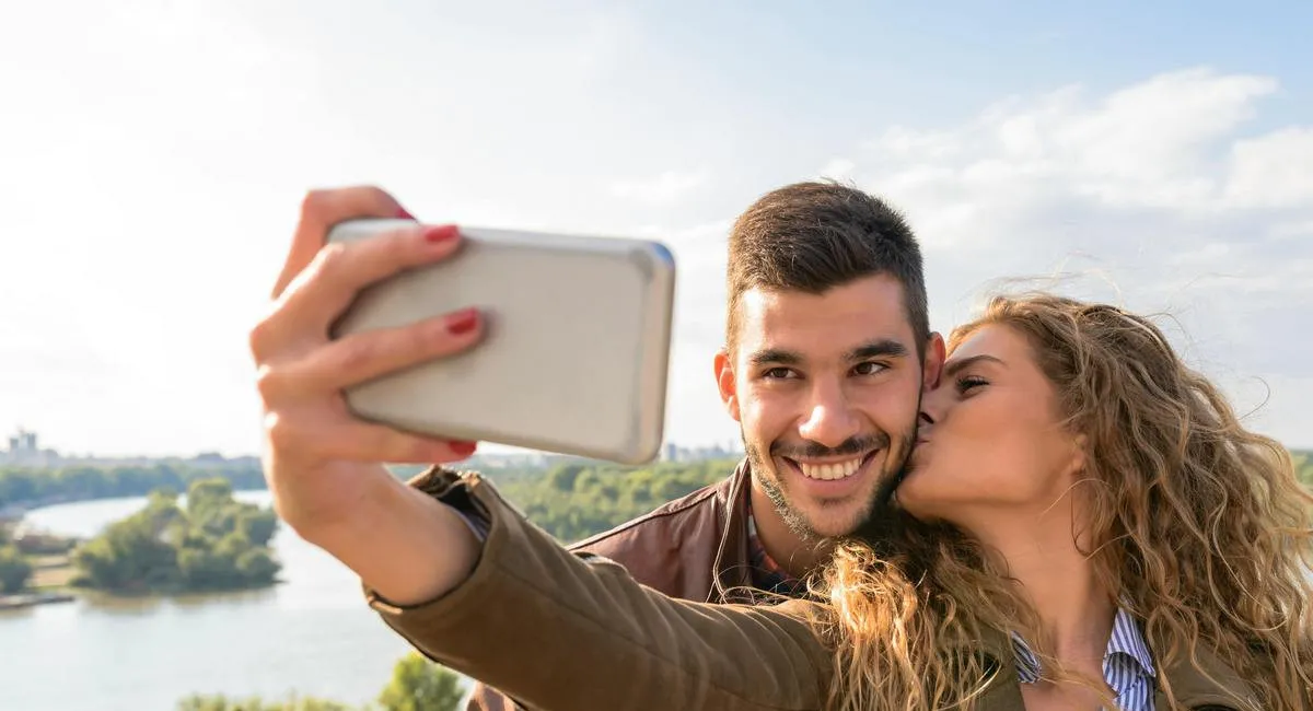 Три знака Зодиака, к которым настоящая любовь приходит в зрелом возрасте - today.ua