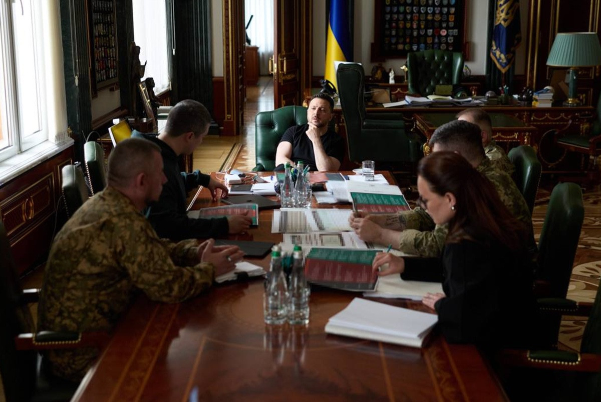 Перестановки в уряді та оборонному секторі: Зеленський розкрив причини останніх кадрових рішень