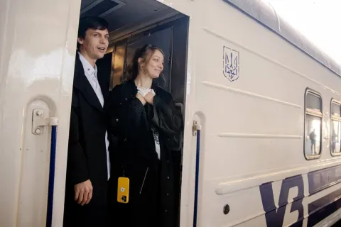 Leleka вирушила підкорювати Європу: як проводжали представницю України на Євробачення