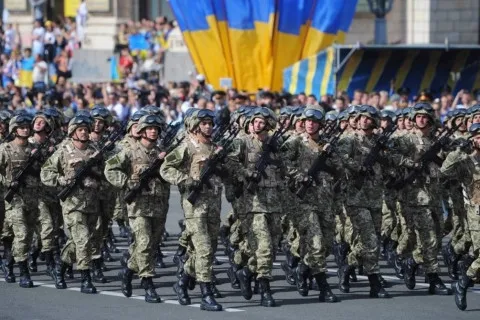 В Украине предлагают ежегодно проводить 9 мая парад Победы, но есть нюанс