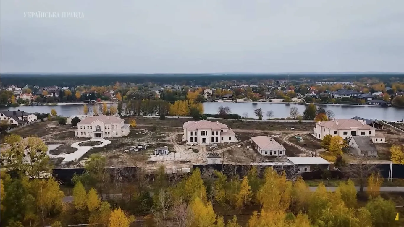 НАБУ розслідує масштабне “відмивання” коштів: Андрію Єрмаку повідомили про підозру НАБУ розслідує масштабне “відмивання” коштів: Андрію Єрмаку повідомили про підозру - today.ua