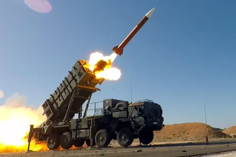 В Украине остались "считанные" ракеты для Patriot: Европа начала колебаться относительно новой помощи