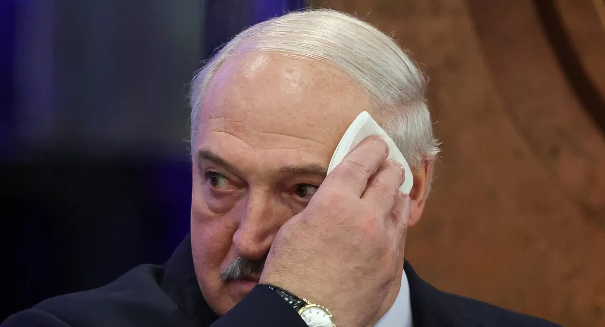 Лукашенко отчаянно пытается не дать Путину втянуть Беларусь в войну с Украиной: в чем причина - today.ua