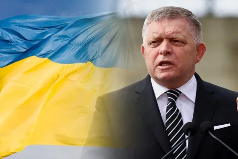 Звон ключей и флаг Украины: школьники в Словакии сорвали выступление Фицо 