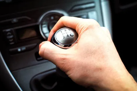 Механическая коробка передач: почему она до сих пор популярна среди украинцев