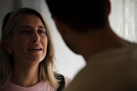 Громкое дело в Британии: экс-полицейскому из Украины вынесли строгий приговор за нападение на женщину