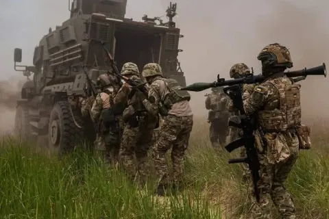 У РФ - никакого значительного прогресса на фронте за год, тогда как ВСУ нарастили успехи - ISW