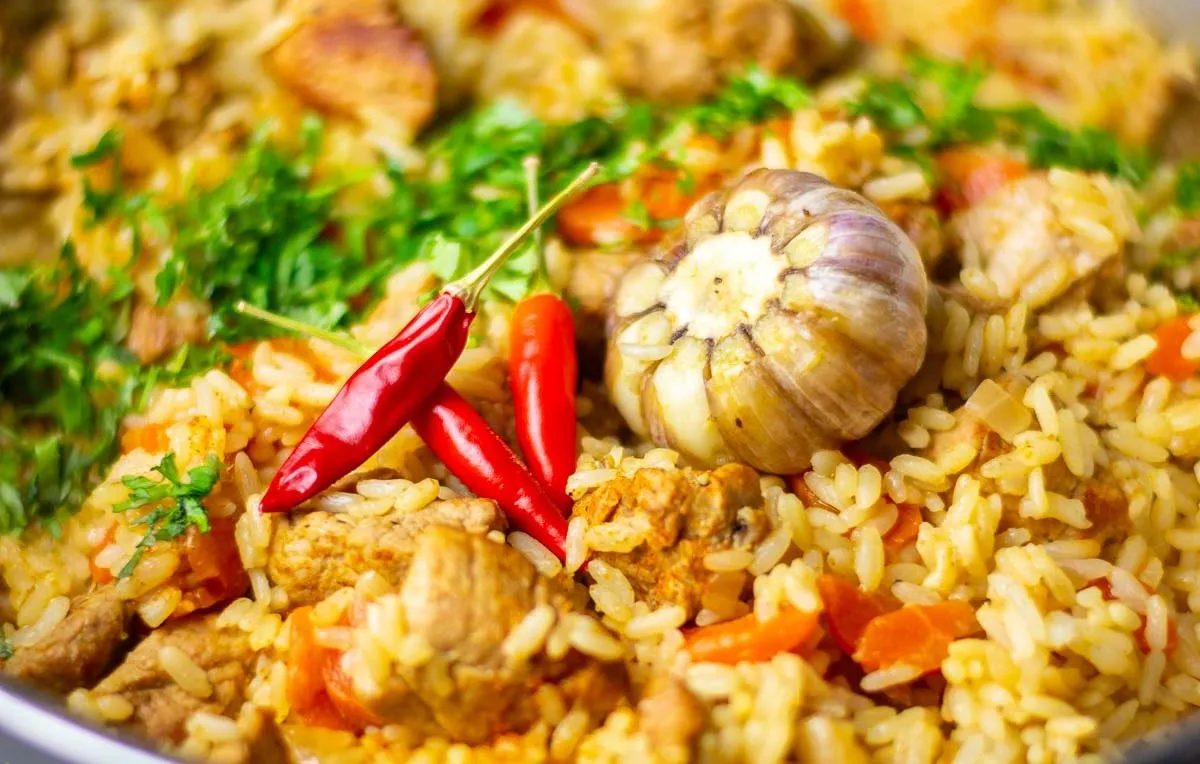 Секрети ідеального плову: як зробити страву смачнішою, ніж у ресторані Секрети ідеального плову: як зробити страву смачнішою, ніж у ресторані - today.ua