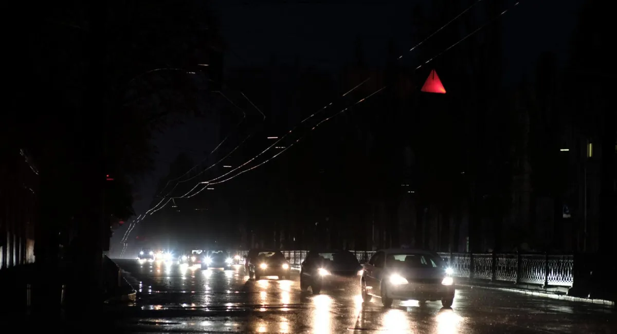 У четвер для всього Києва одночасно влаштують блекаут: в Україні запроваджують жорсткі графіки відключень електроенергії - today.ua