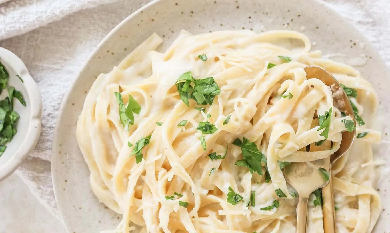 Як приготувати звичайні макарони так, щоб усі просили добавки: рецепт ситної вечері - today.ua