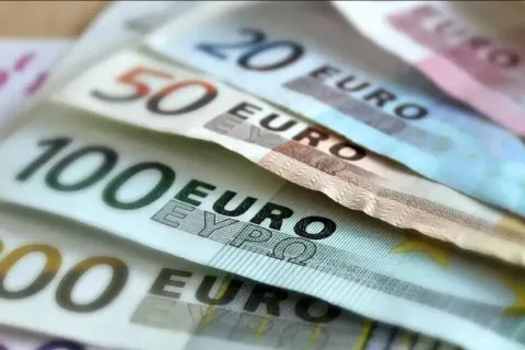 Евро установил новый исторический рекорд: курс валют от НБУ на 21 января