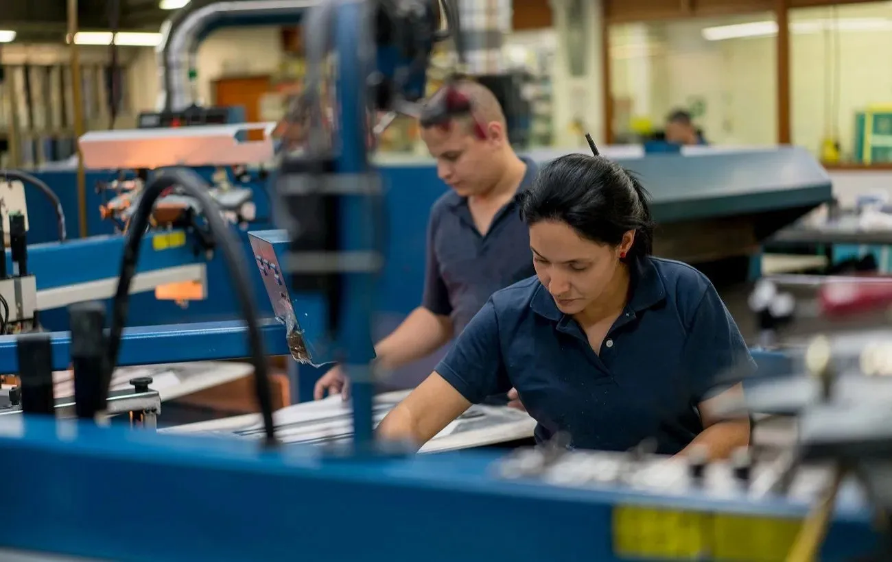 В Україні різко скоротилася кількість вакансій у деяких сферах діяльності: хто ризикує залишитися без роботи В Україні різко скоротилася кількість вакансій у деяких сферах діяльності: хто ризикує залишитися без роботи - today.ua