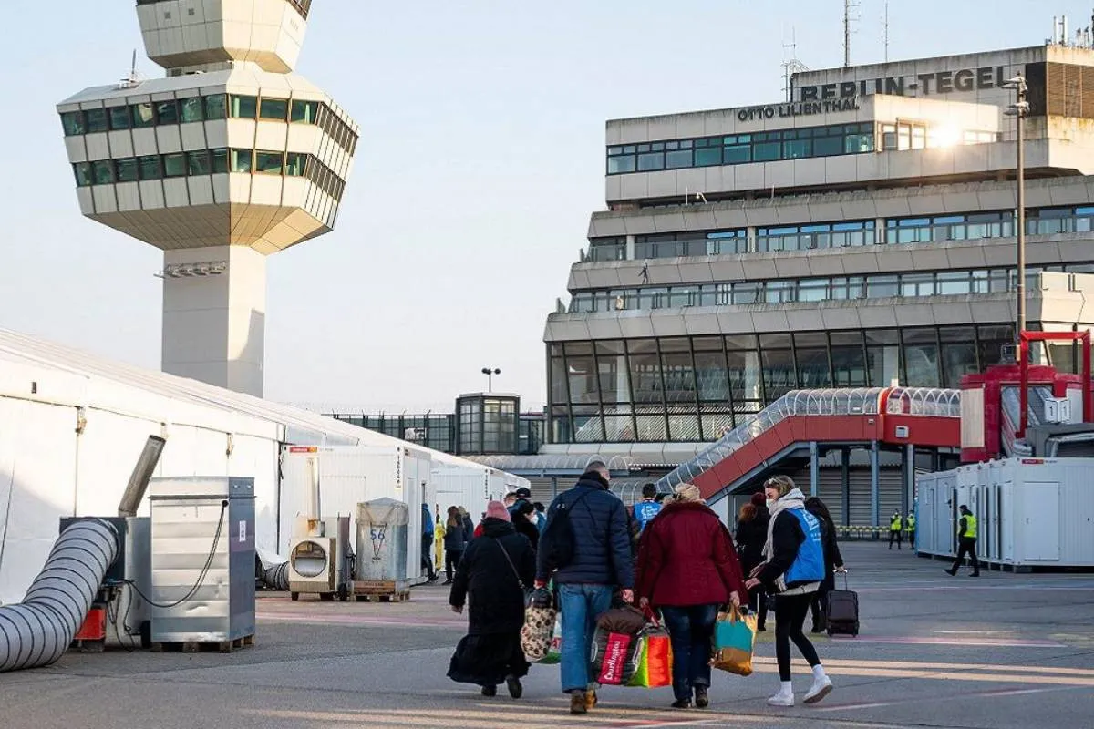 Одна из стран ЕС прекращает работу крупнейшего центра для украинских переселенцев - today.ua