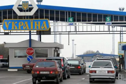 Не пропустят на границе: что проверить в документах перед праздничной поездкой