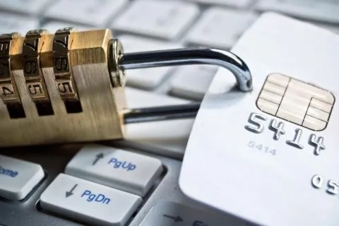 Українців, що мають борги, обмежать у правах: Рада підтримала новий законопроект